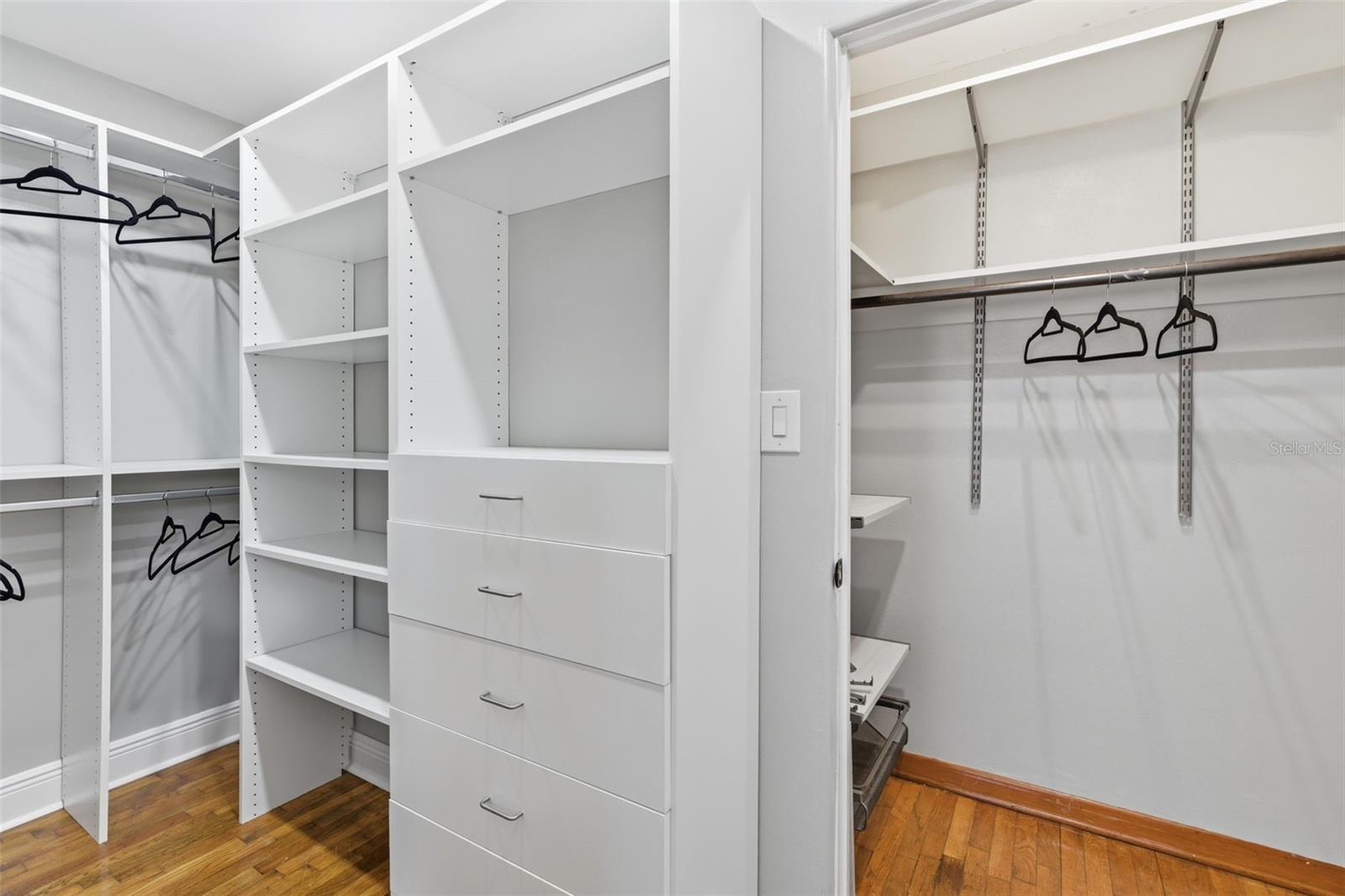 Image 30 of 56 For 124 Lake Molly Avenue