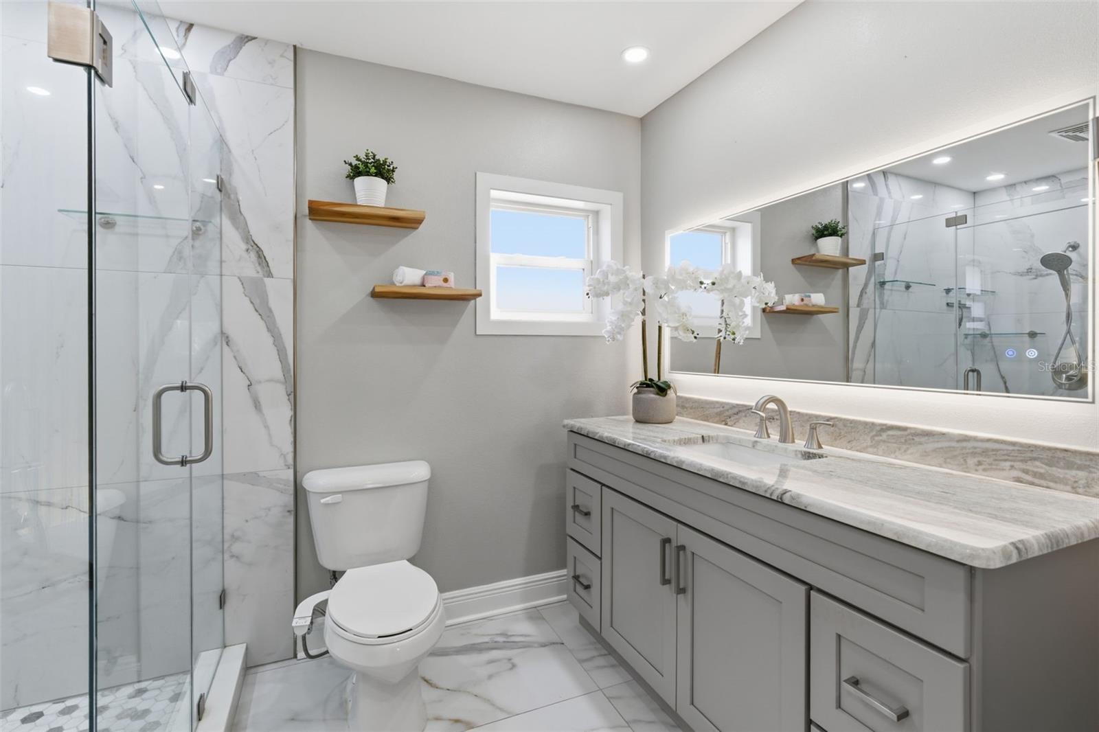 Image 35 of 56 For 124 Lake Molly Avenue