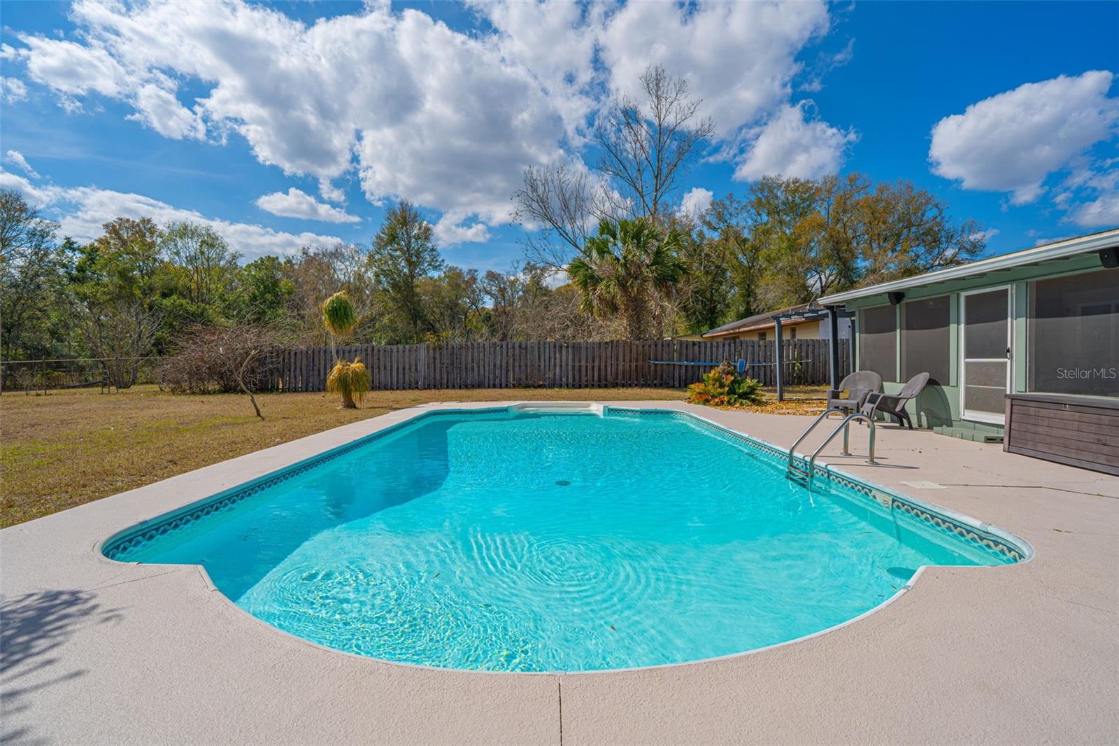 Image 39 of 56 For 124 Lake Molly Avenue