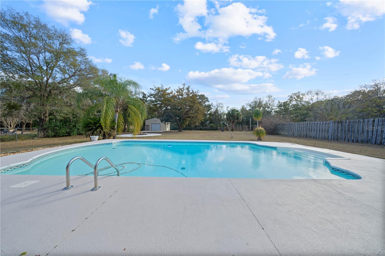 Image 41 of 56 For 124 Lake Molly Avenue