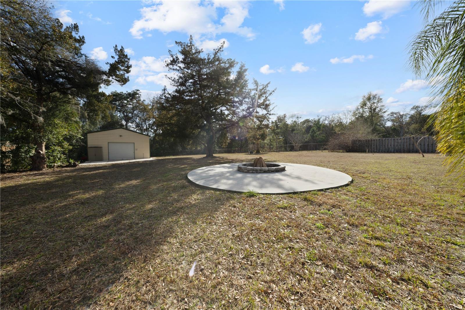 Image 46 of 56 For 124 Lake Molly Avenue