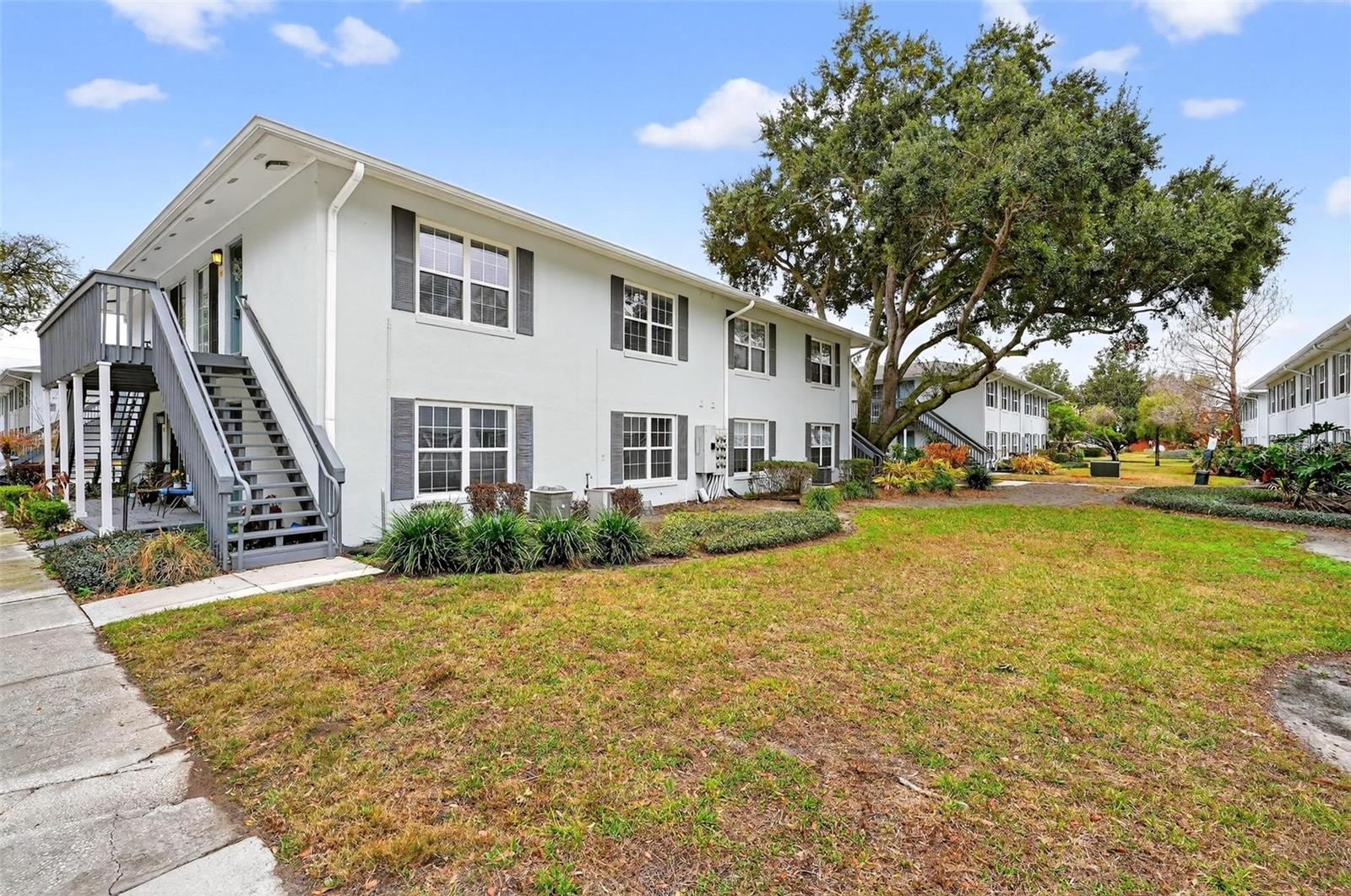 Image 30 of 34 For 4870 Conway Road 106