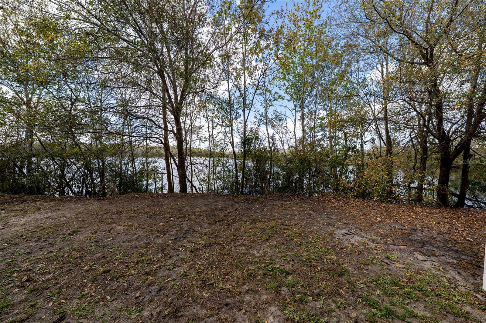 Image 30 of 43 For 460 Lake Shore Parkway