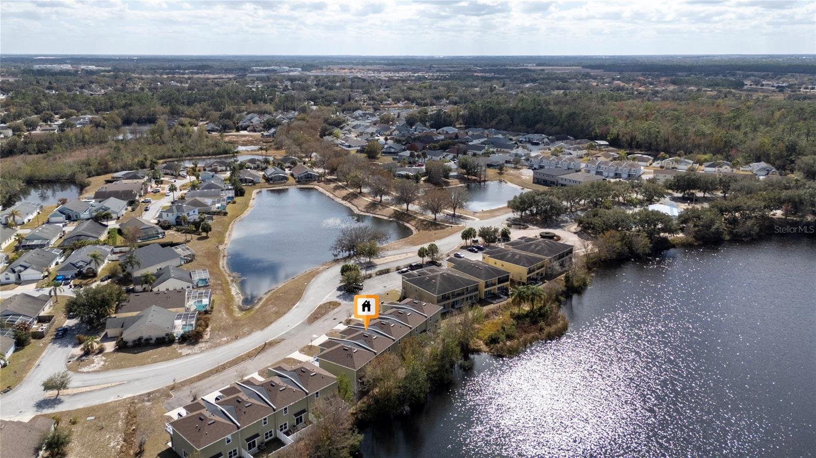 Image 39 of 43 For 460 Lake Shore Parkway