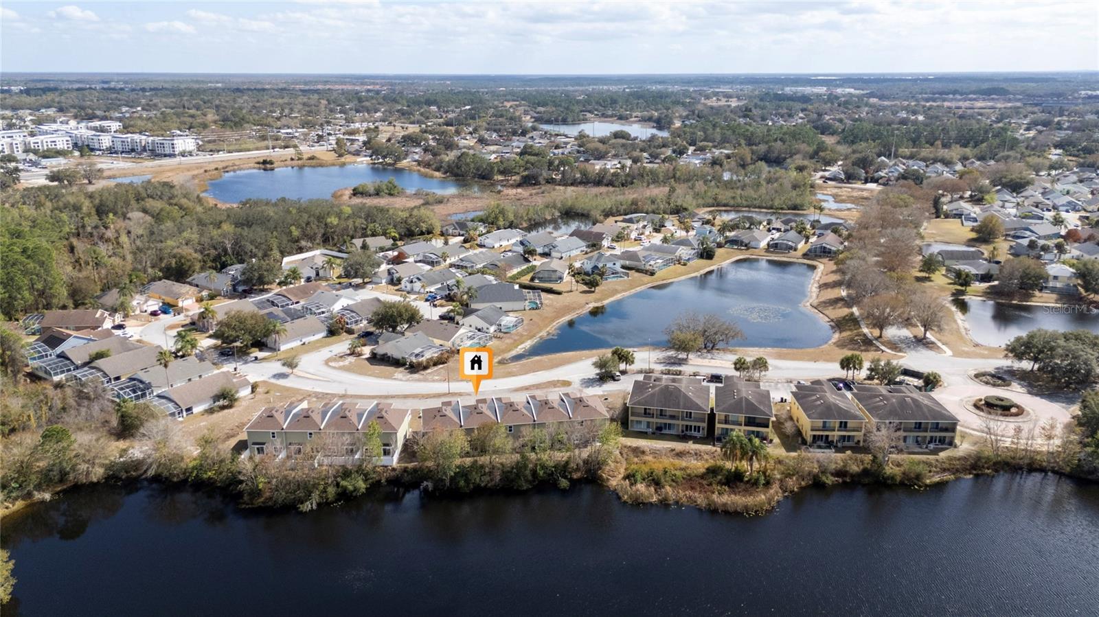 Image 41 of 43 For 460 Lake Shore Parkway