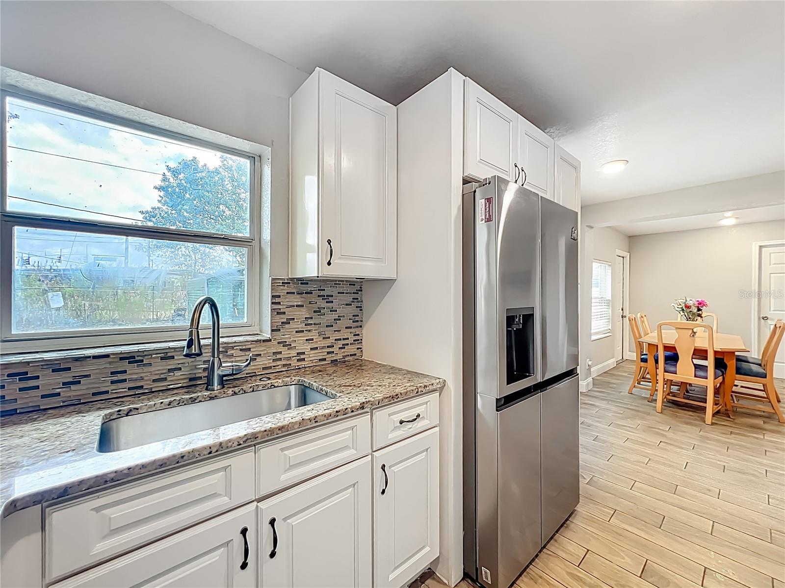 Image 16 of 25 For 1 Solandra Drive