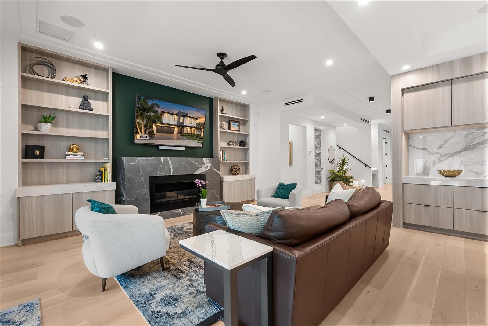 Image 10 of 55 For 3316 Helen Avenue