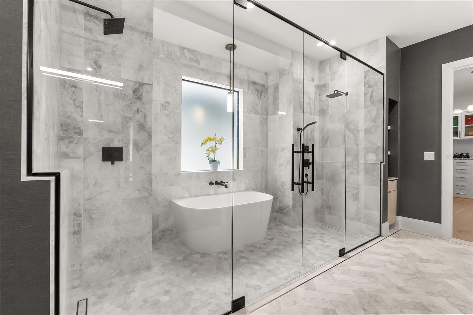 Image 22 of 55 For 3316 Helen Avenue