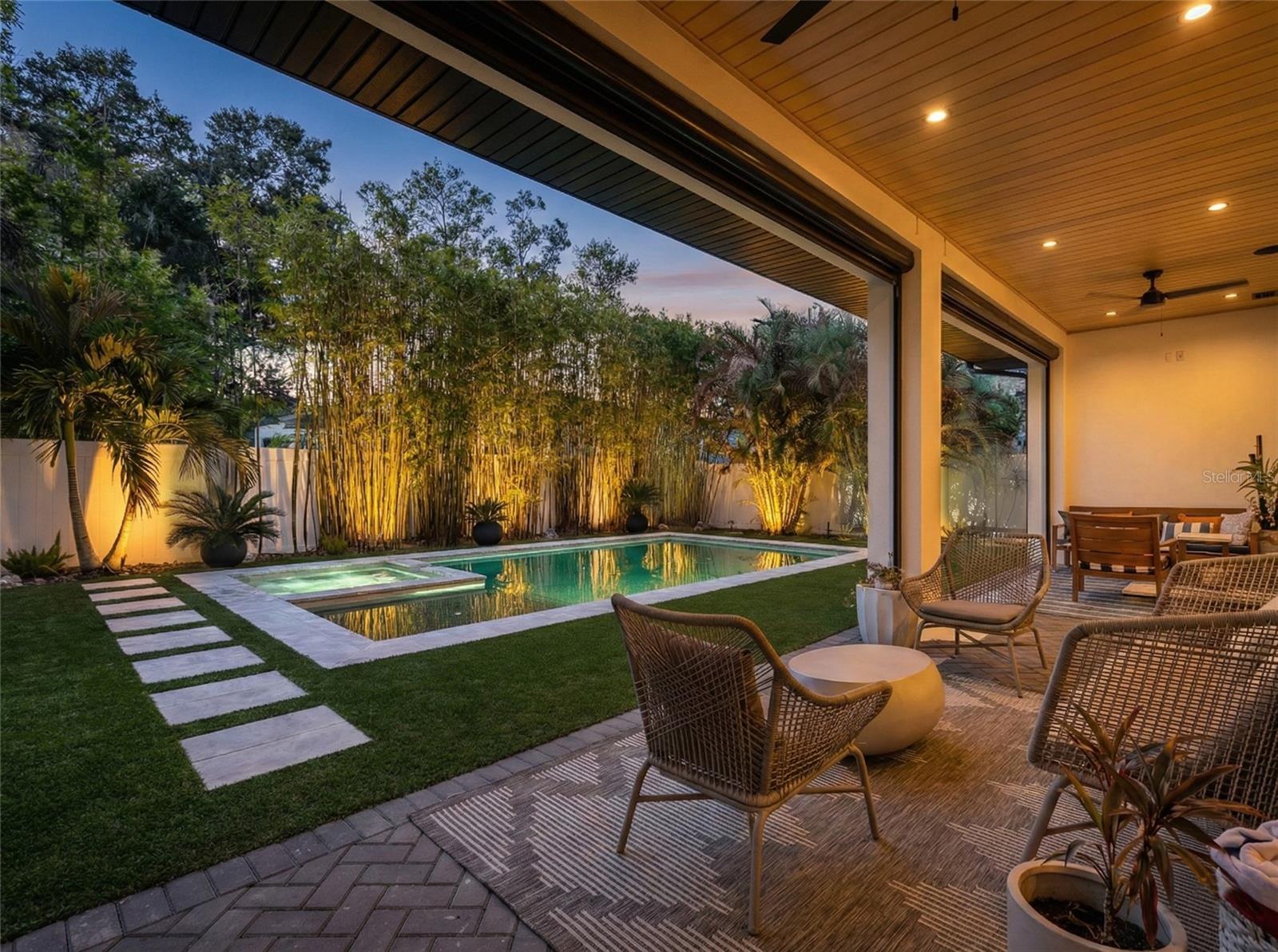 Image 31 of 55 For 3316 Helen Avenue