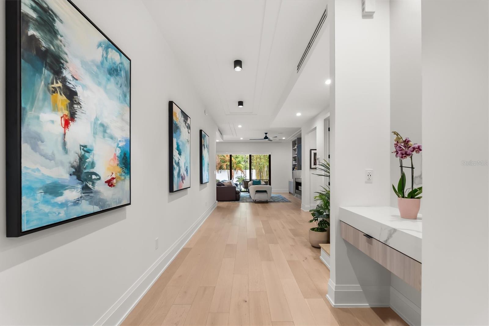 Image 5 of 55 For 3316 Helen Avenue