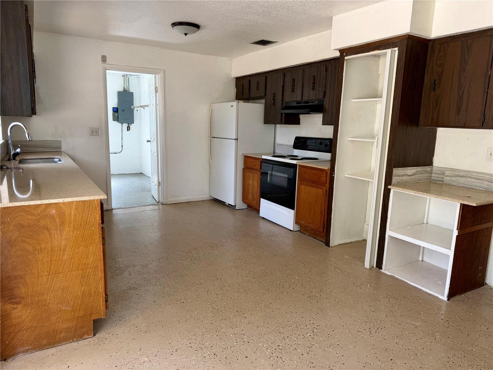 Image 10 of 24 For 3701 20th Avenue