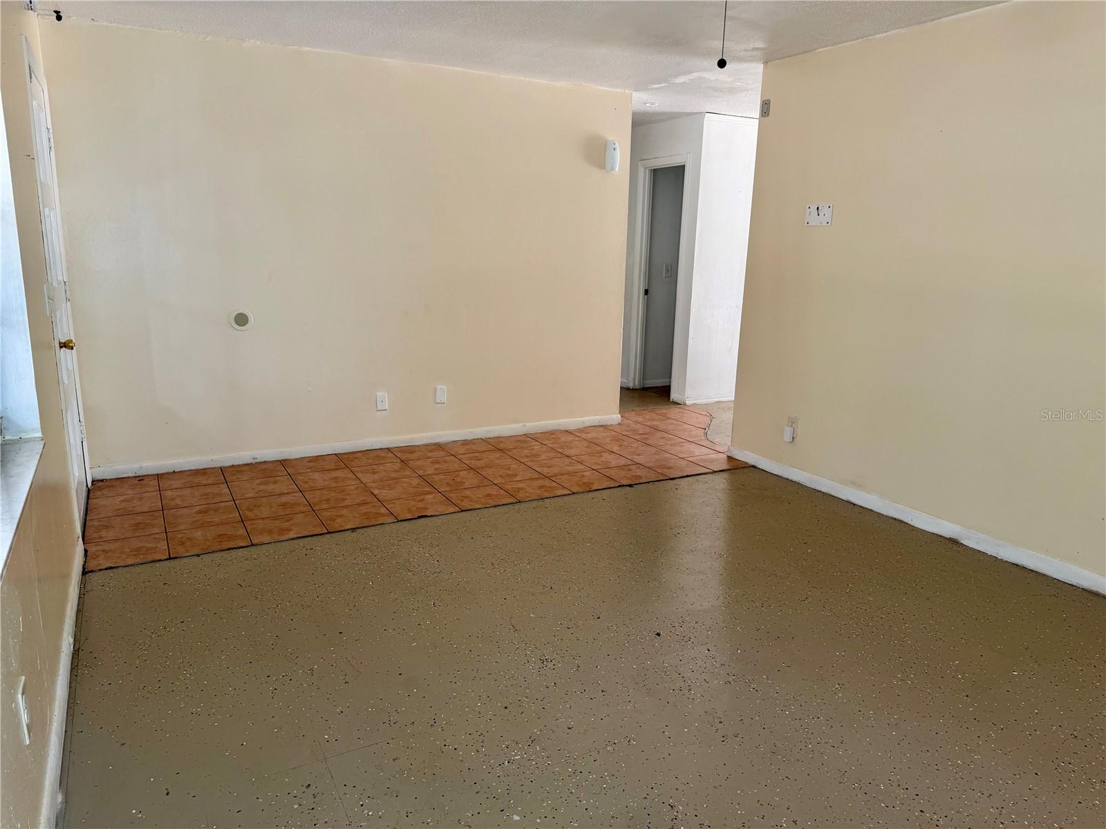 Image 5 of 24 For 3701 20th Avenue