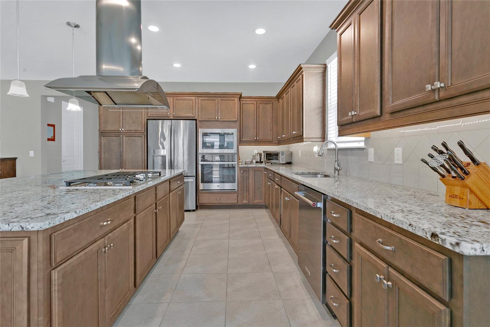 Image 3 of 23 For 4339 56th Court