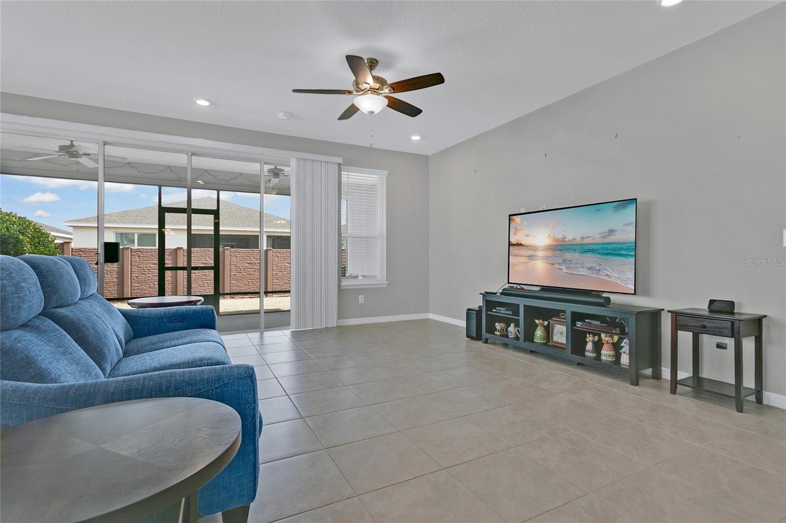 Image 6 of 23 For 4339 56th Court