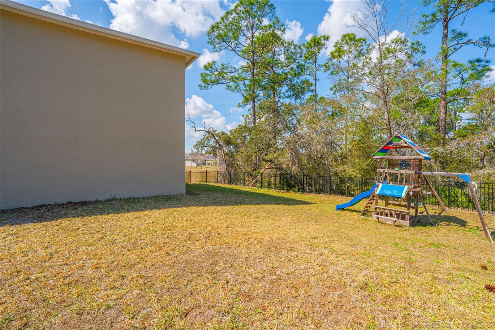 Image 35 of 38 For 803 Baylor Drive