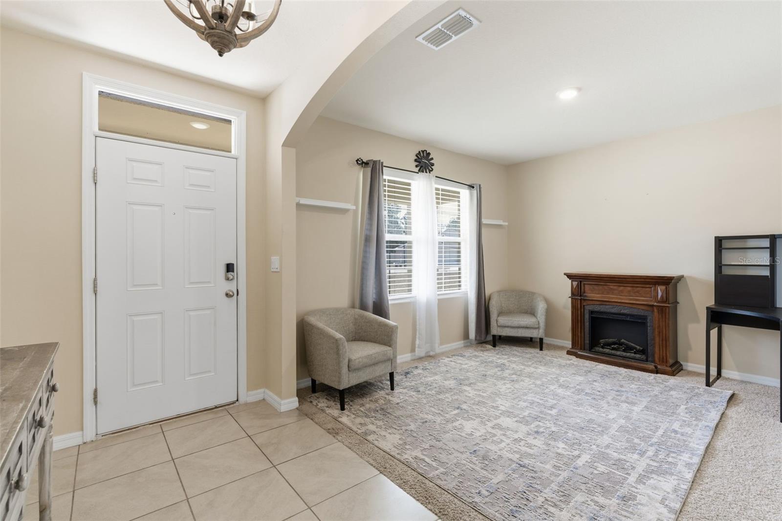 Image 4 of 38 For 803 Baylor Drive