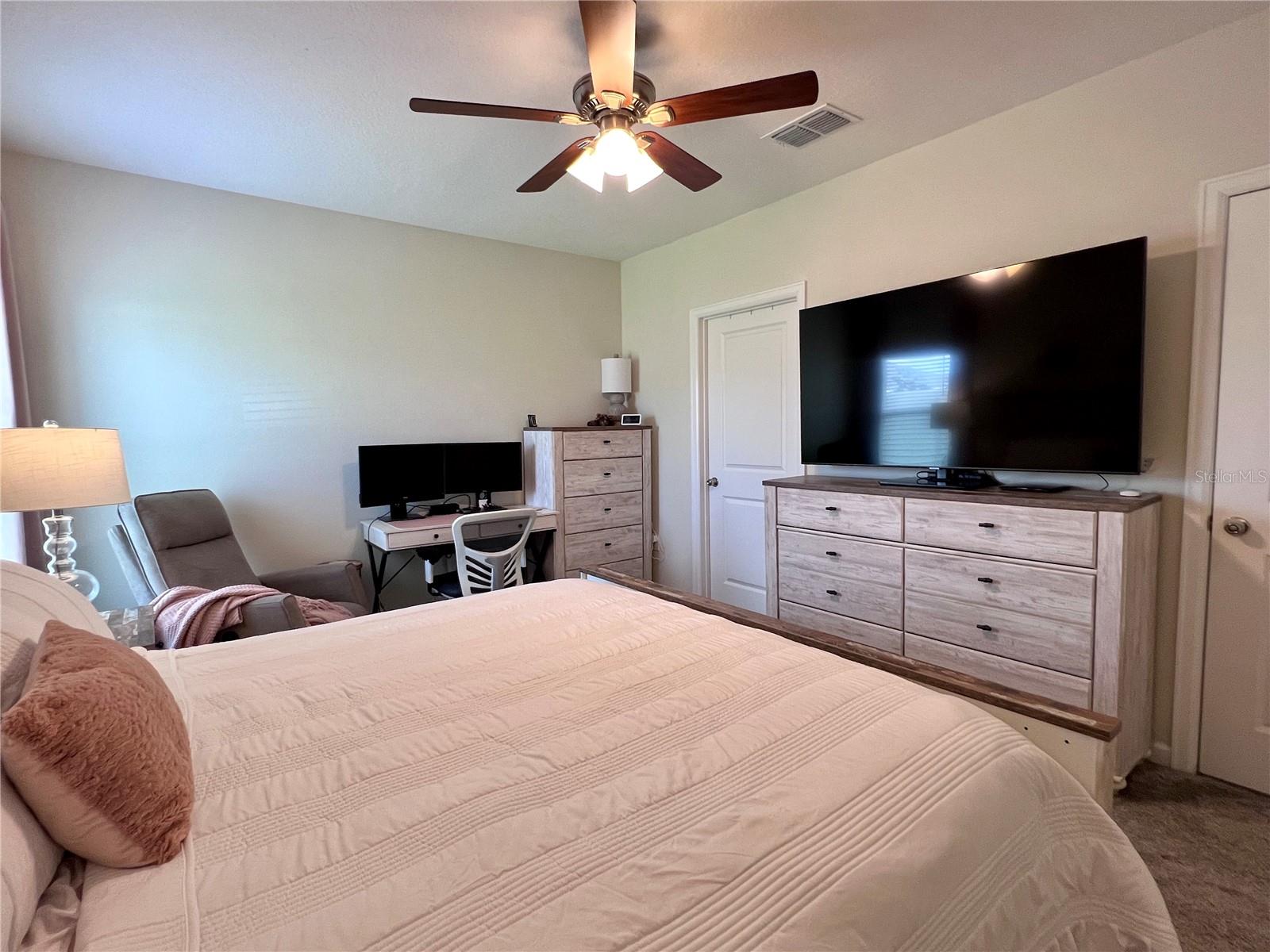 Image 18 of 37 For 580 Taurus Lane