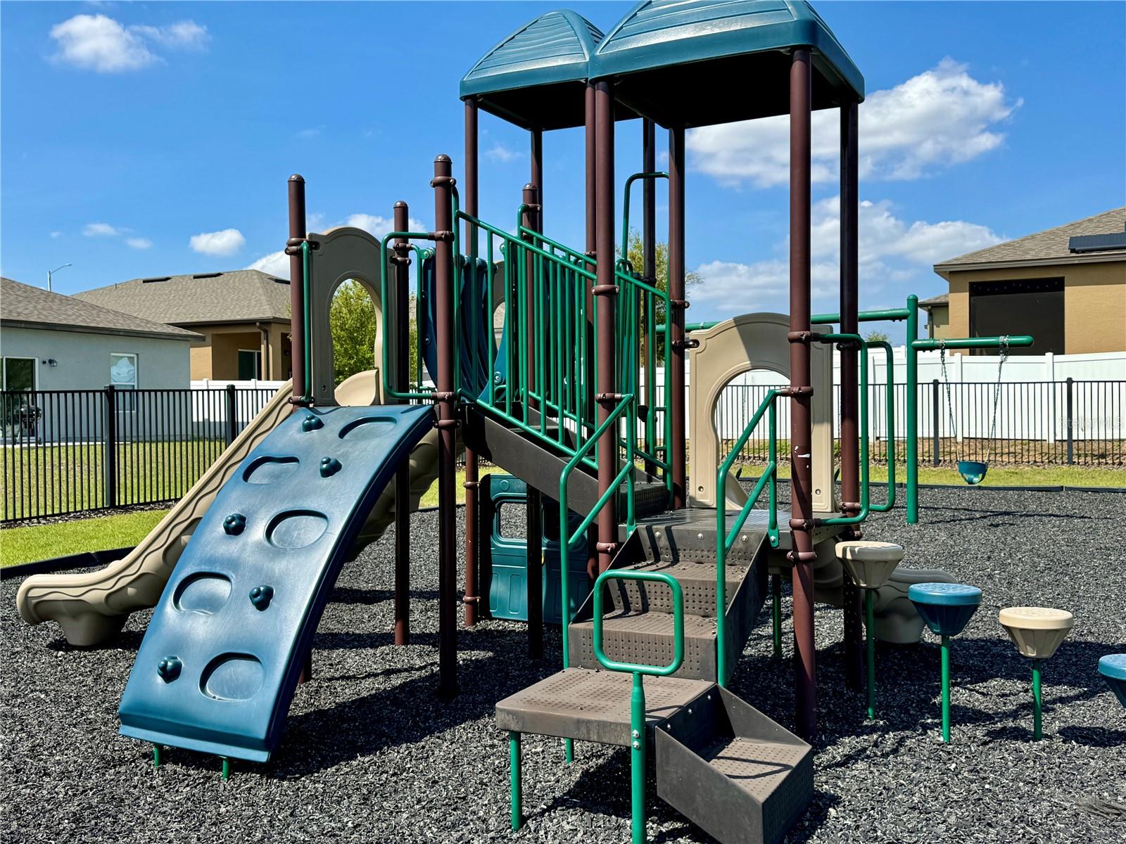 Image 33 of 37 For 580 Taurus Lane