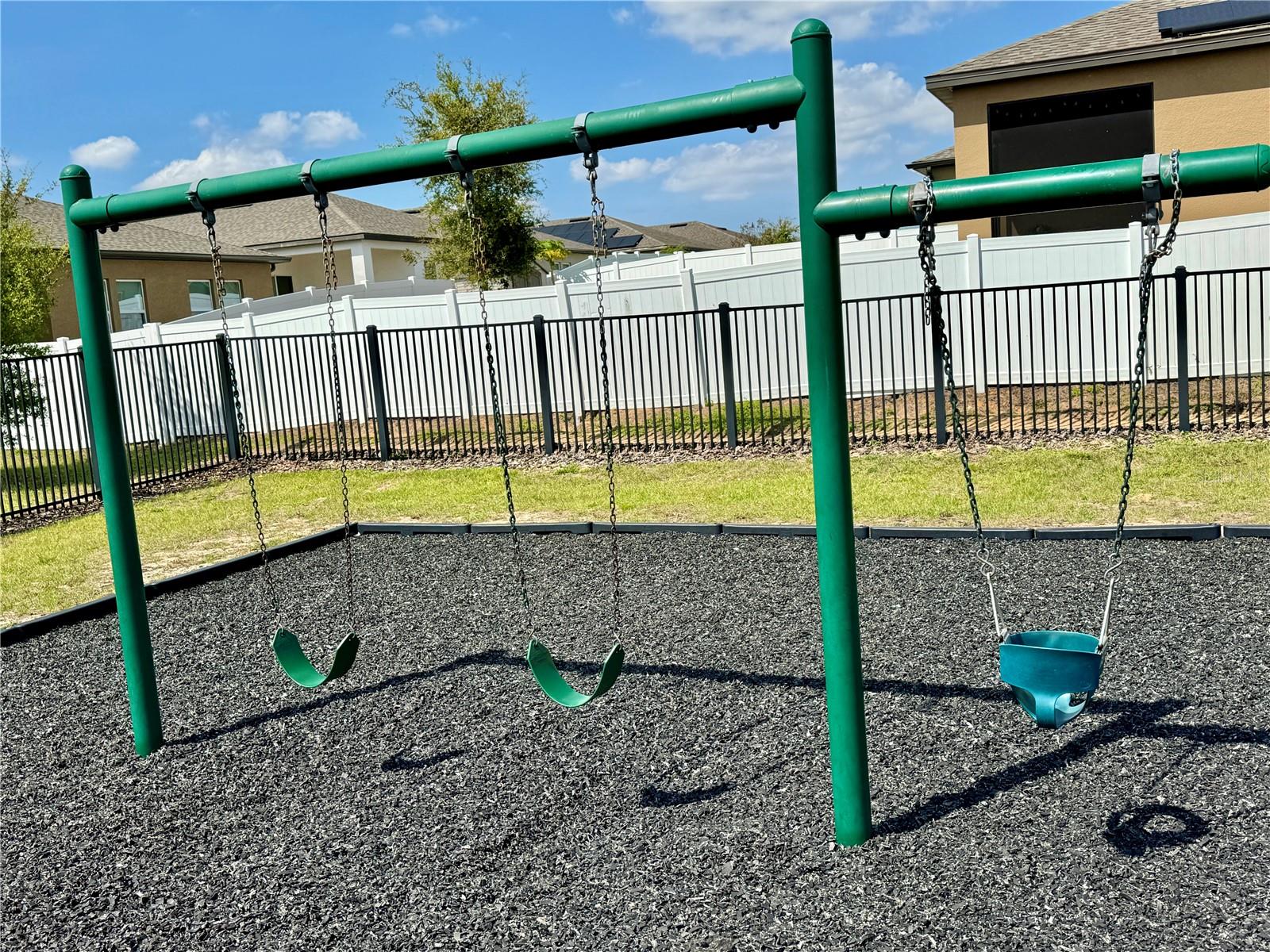 Image 34 of 37 For 580 Taurus Lane