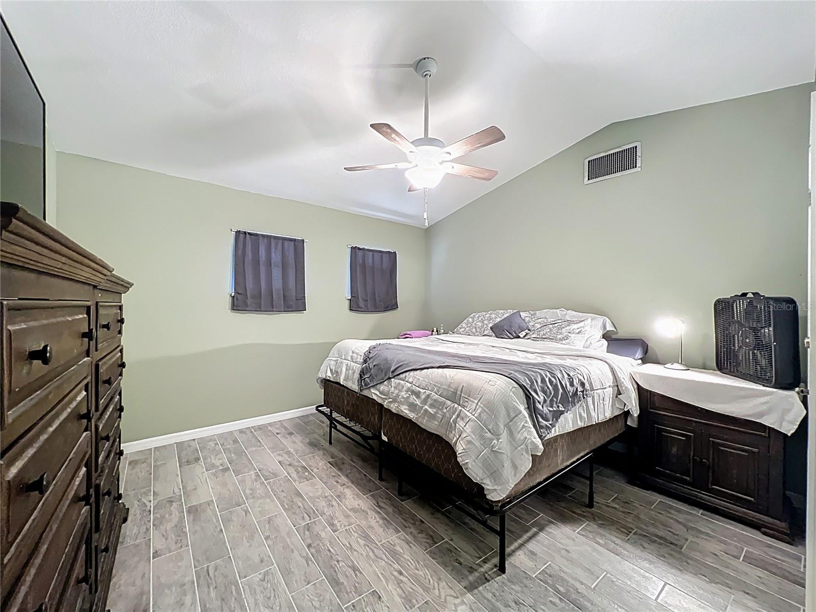 Image 15 of 29 For 1029 Michelle Court