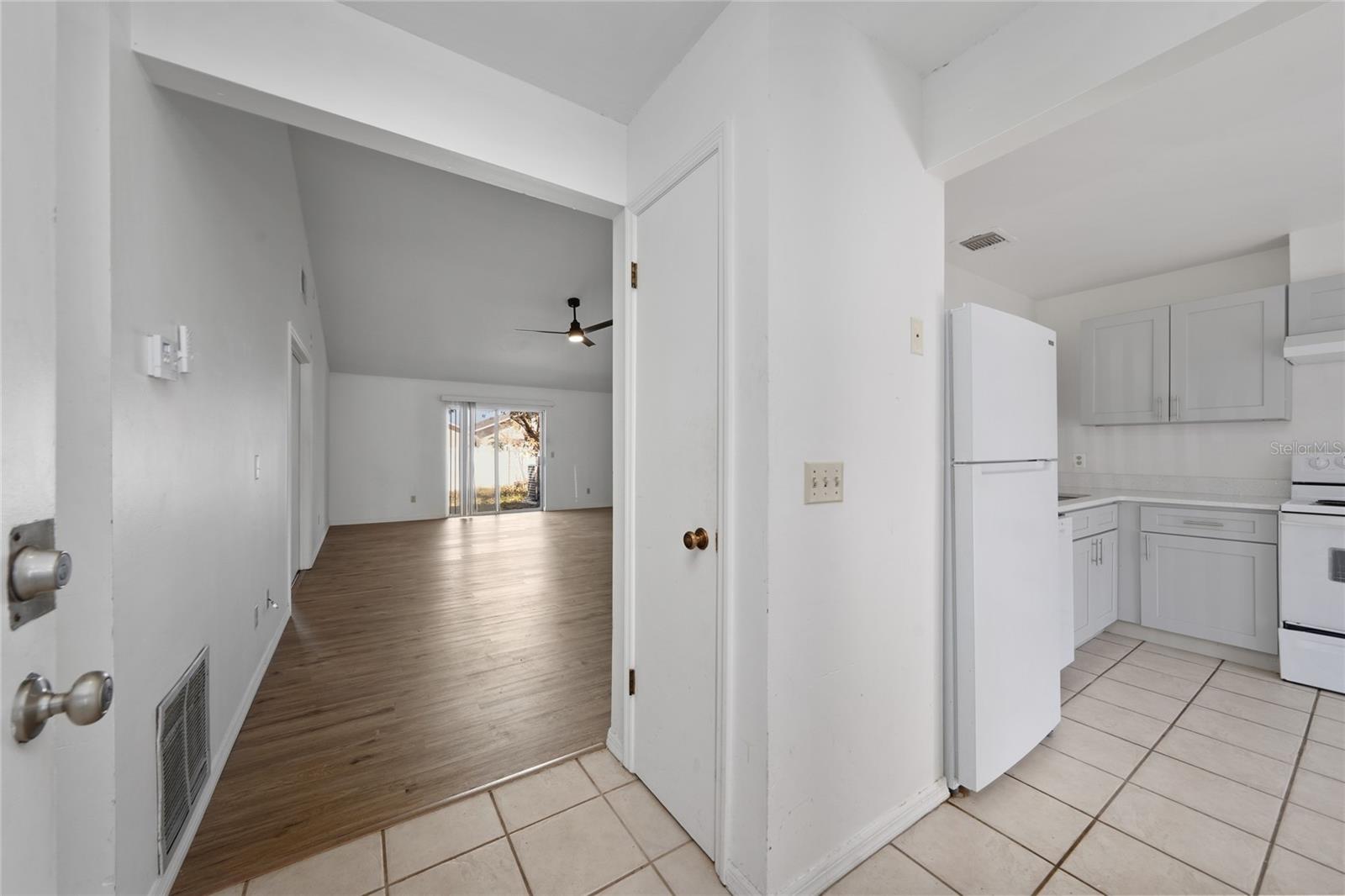 Image 4 of 23 For 126 Dahlia Village Circle 82