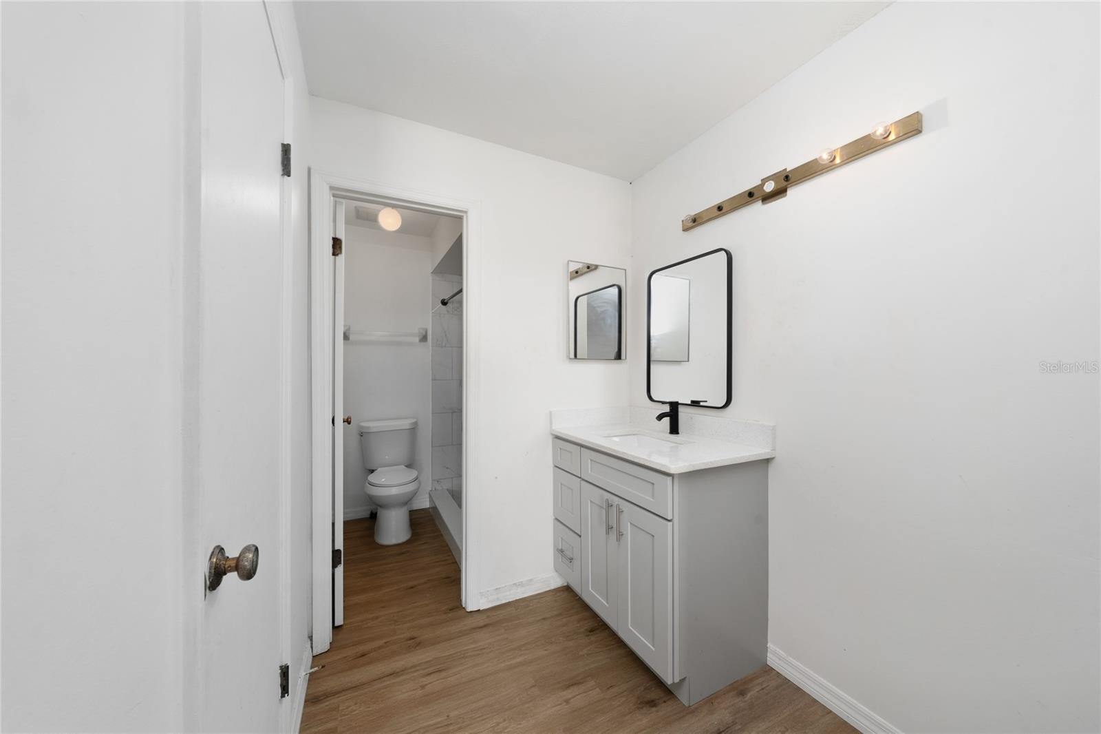 Image 8 of 23 For 126 Dahlia Village Circle 82