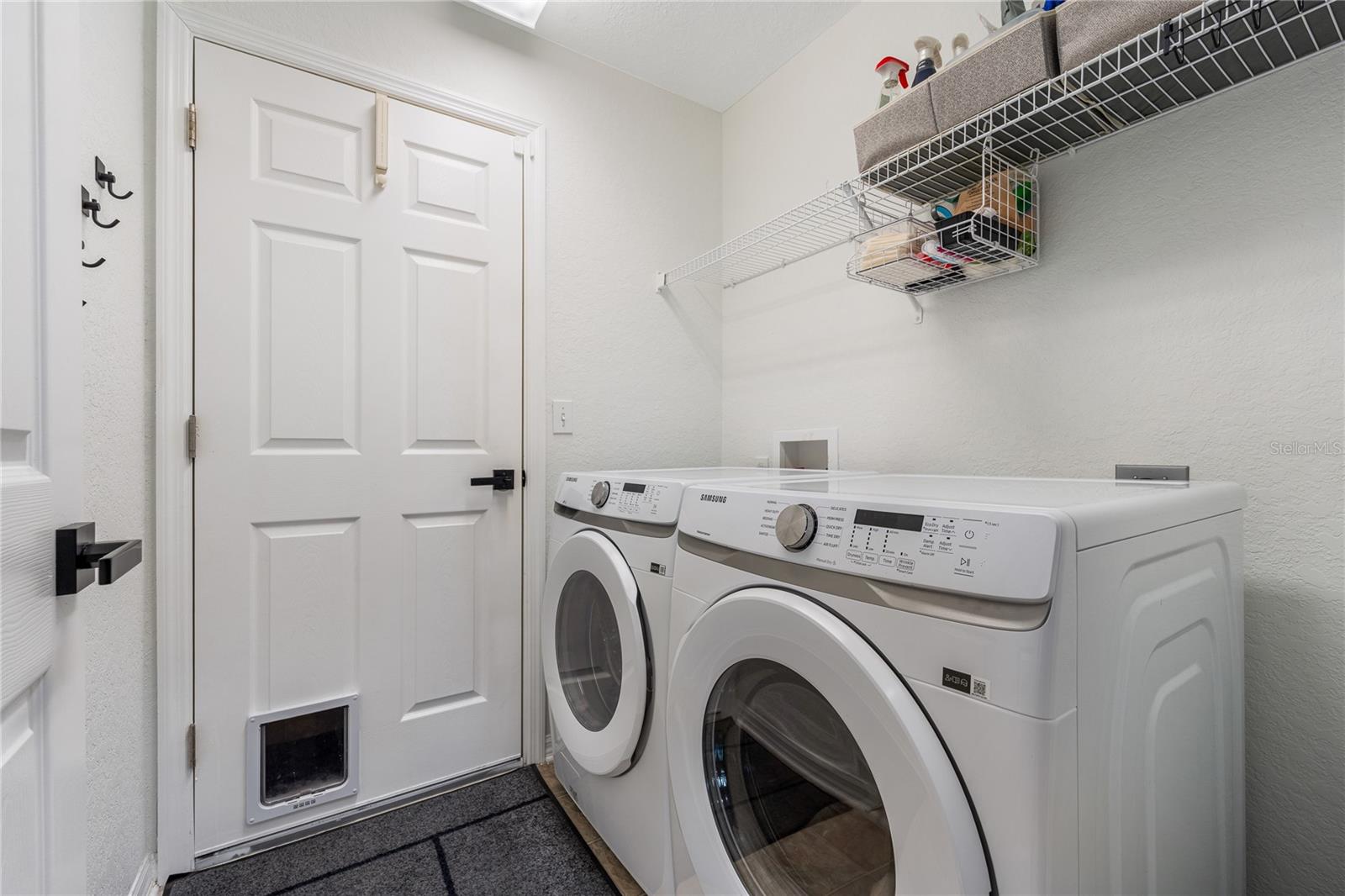 Image 15 of 18 For 1131 Highland Meadows Street