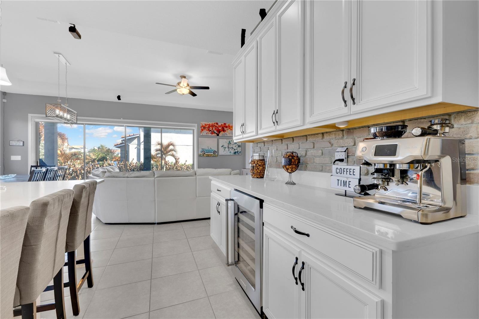 Image 11 of 59 For 13321 Oakenshaw Lane