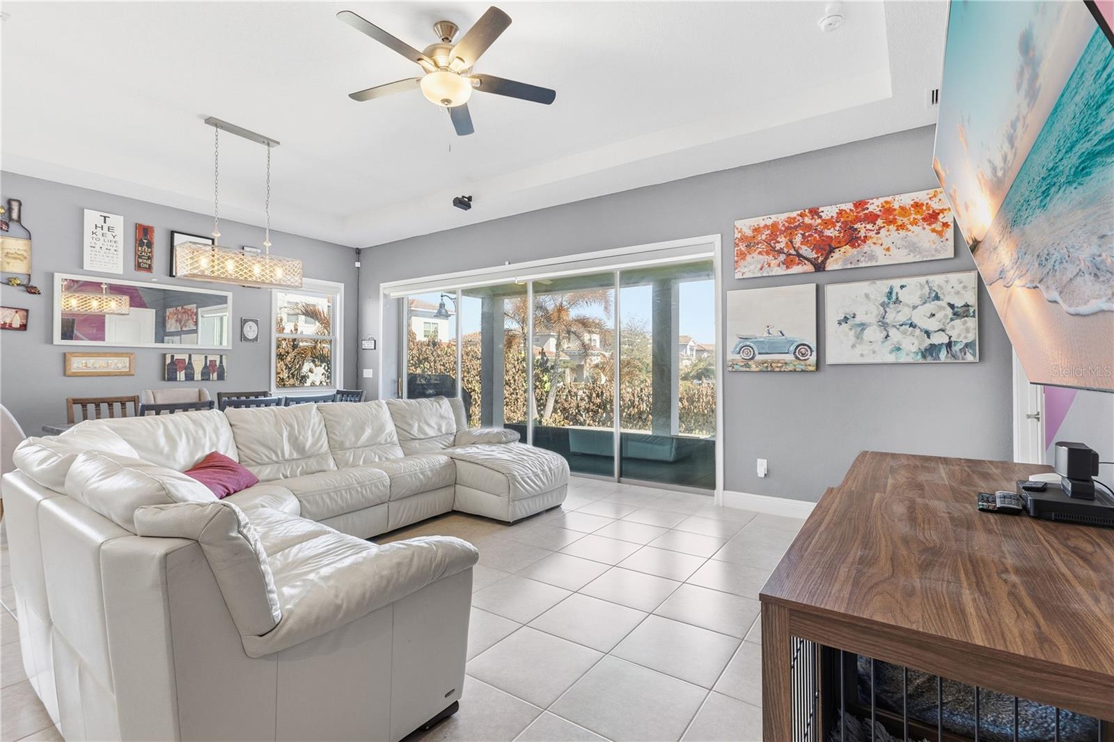 Image 14 of 59 For 13321 Oakenshaw Lane