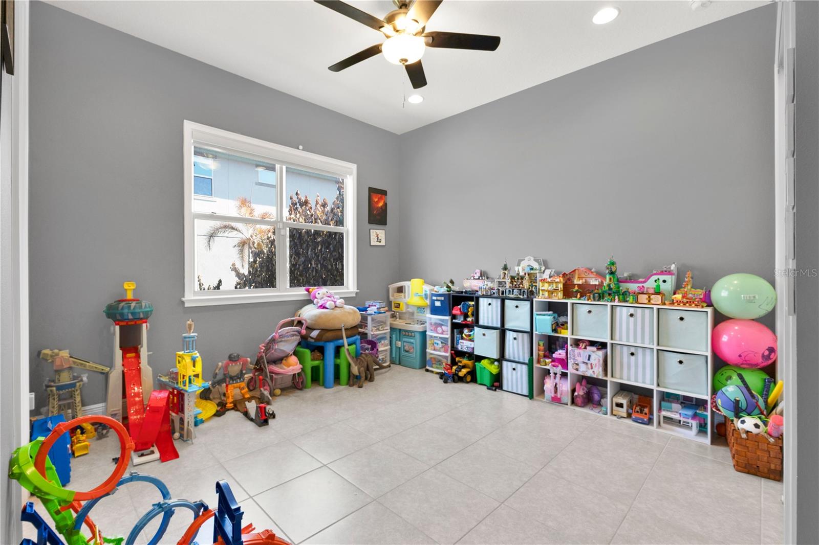 Image 26 of 59 For 13321 Oakenshaw Lane