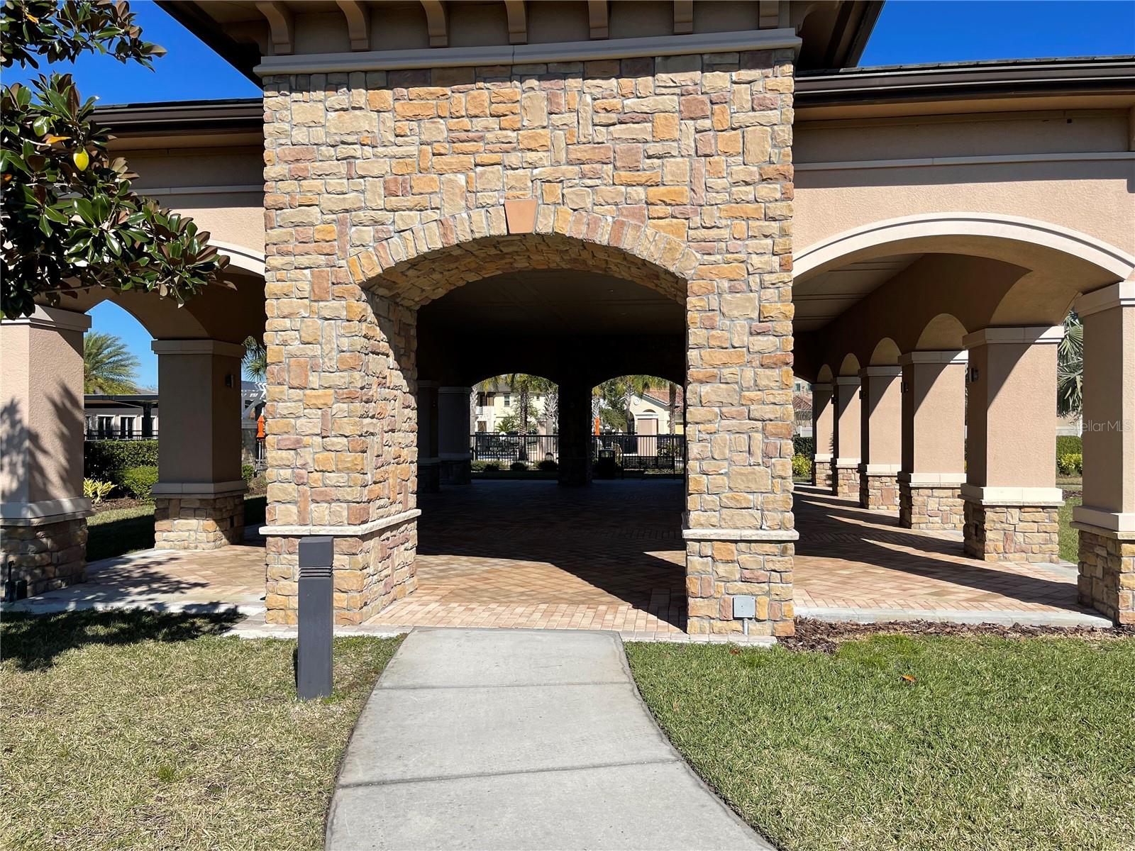 Image 40 of 59 For 13321 Oakenshaw Lane