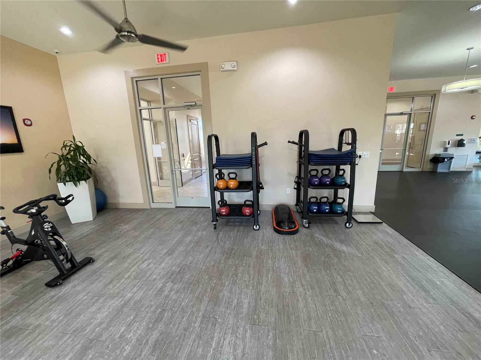 Image 53 of 59 For 13321 Oakenshaw Lane