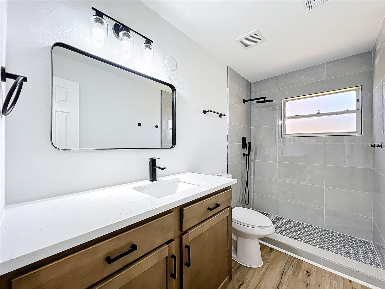 Image 18 of 55 For 615 Hillcrest Avenue