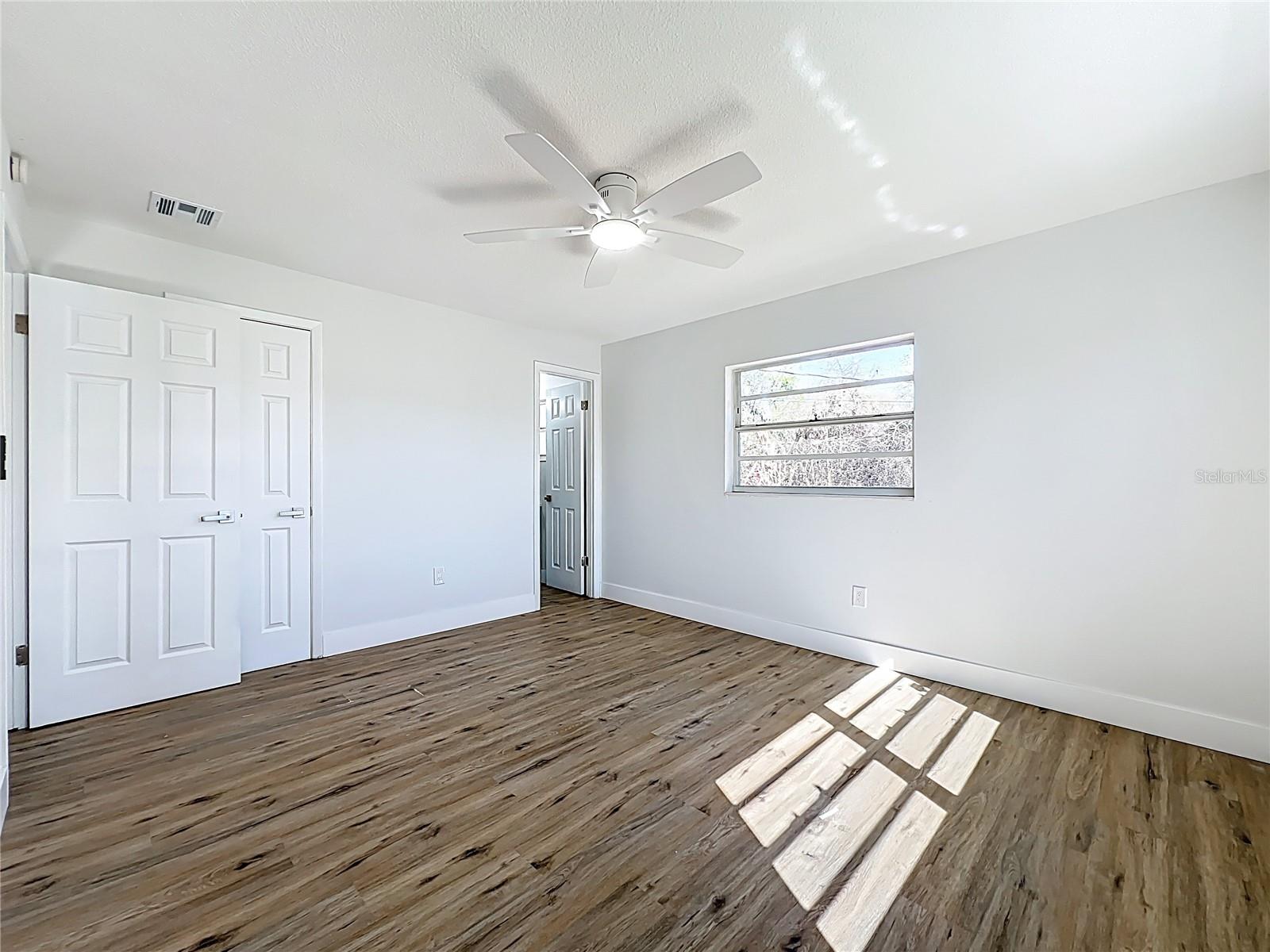 Image 32 of 55 For 615 Hillcrest Avenue