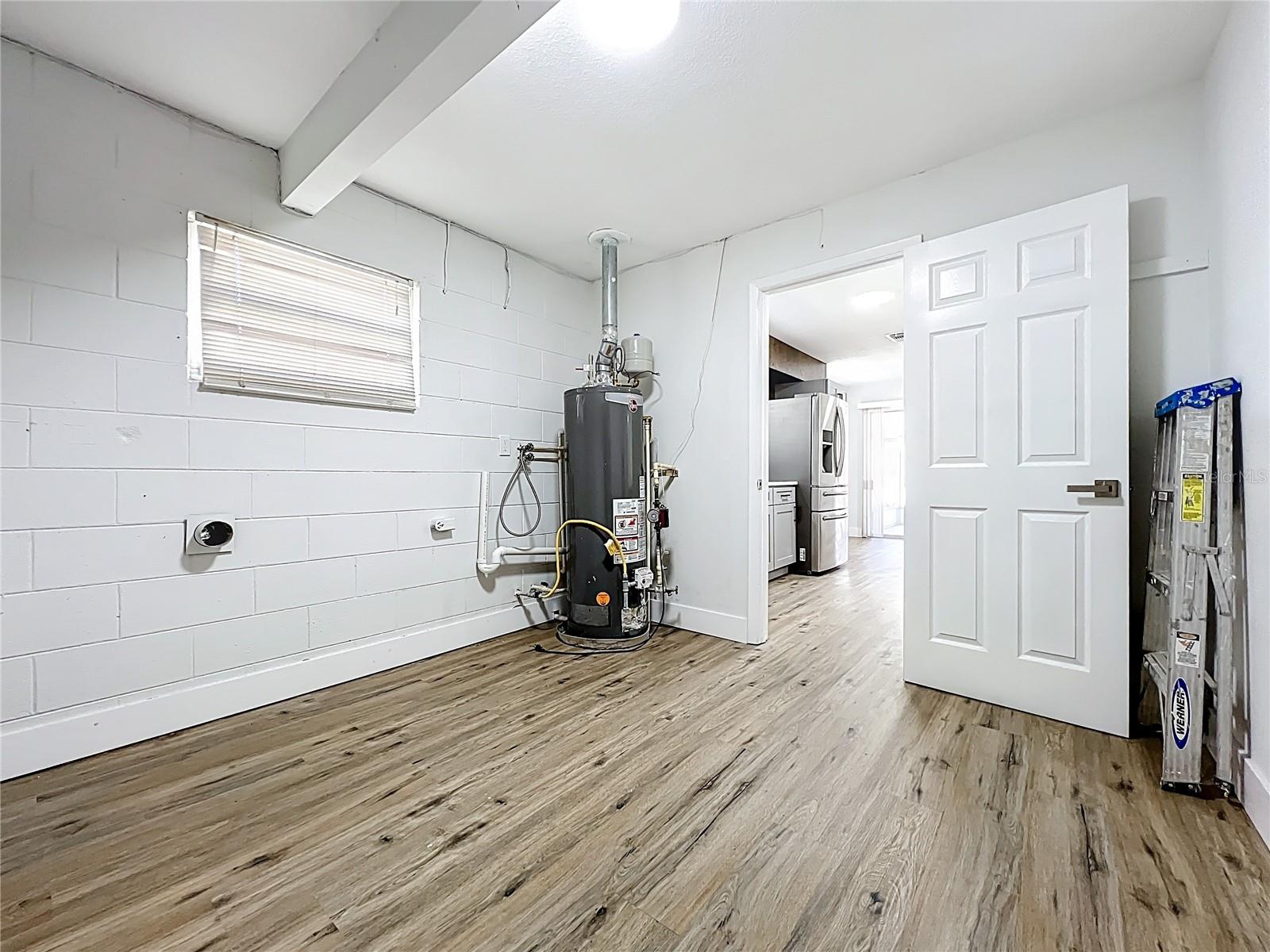 Image 34 of 55 For 615 Hillcrest Avenue