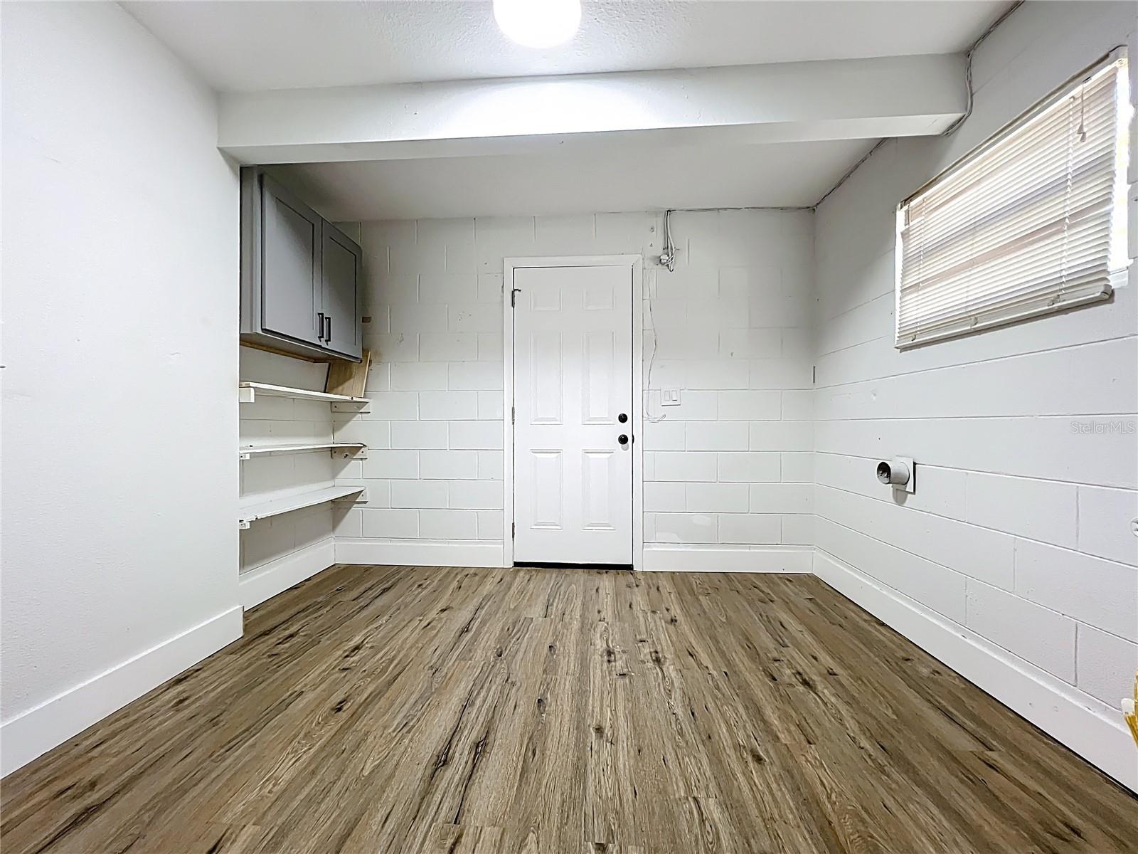 Image 35 of 55 For 615 Hillcrest Avenue