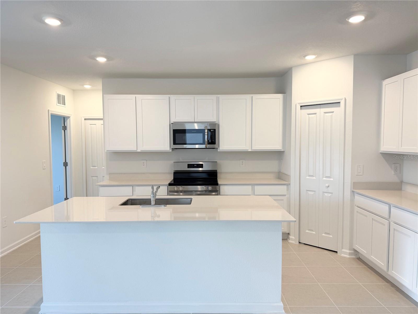 Image 3 of 19 For 3655 Hardman Drive