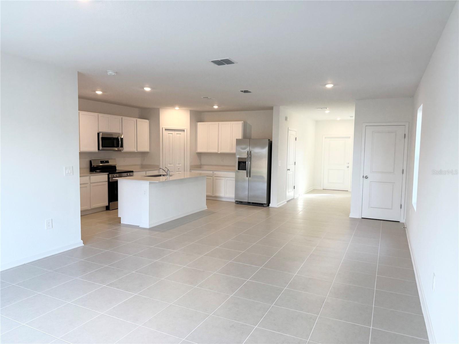 Image 4 of 19 For 3655 Hardman Drive