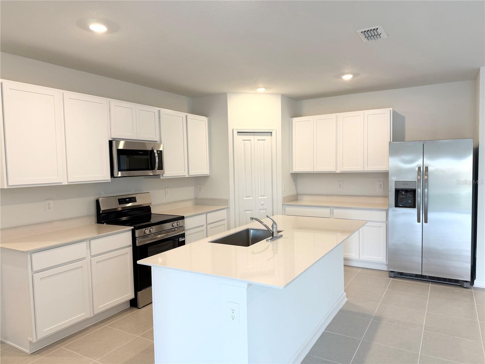 Image 5 of 19 For 3655 Hardman Drive