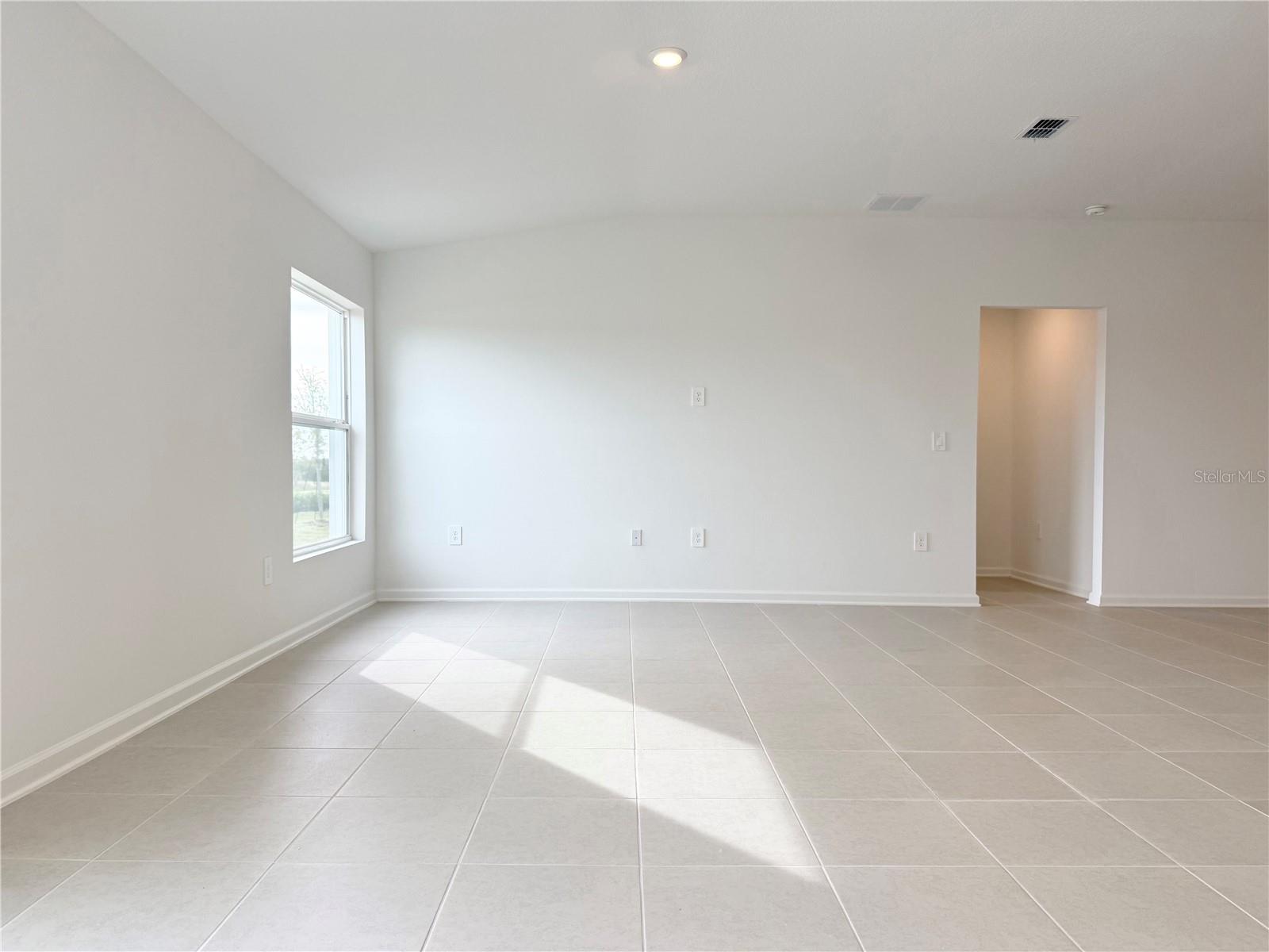 Image 5 of 21 For 2826 Pennachio Drive