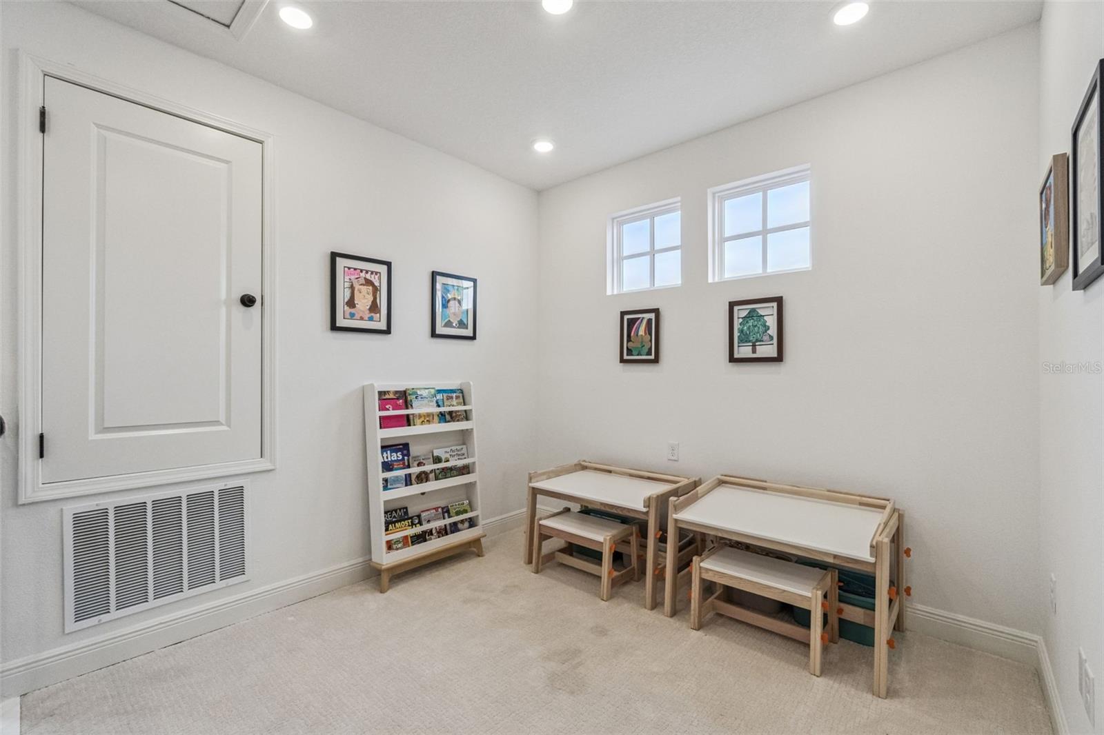 Image 25 of 36 For 13106 Mcmillan Drive