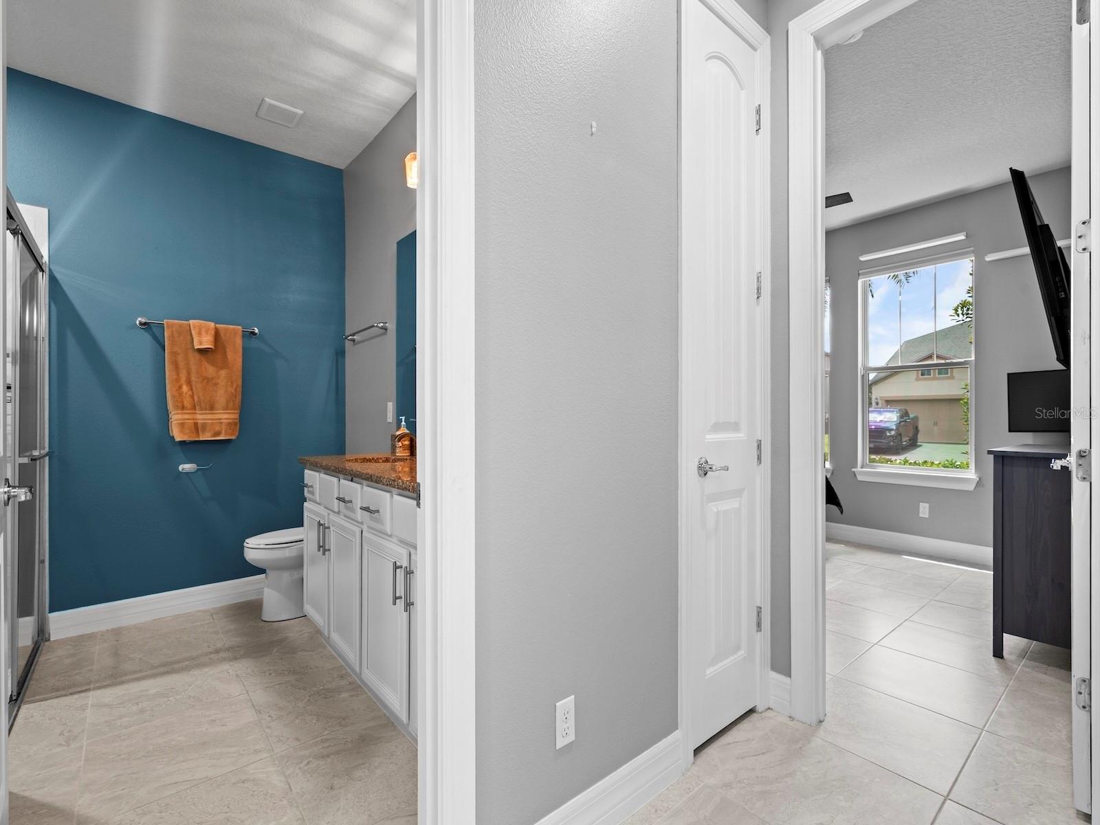 Image 25 of 57 For 2618 Mead Avenue