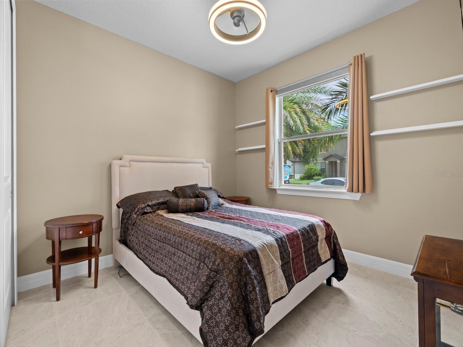 Image 28 of 57 For 2618 Mead Avenue