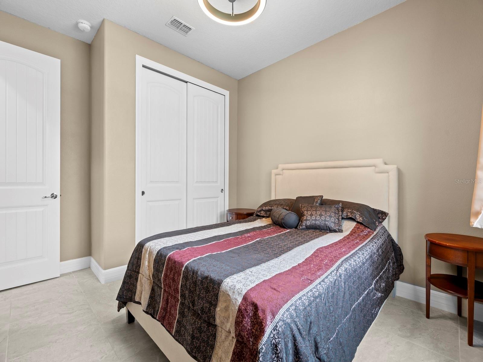 Image 29 of 57 For 2618 Mead Avenue