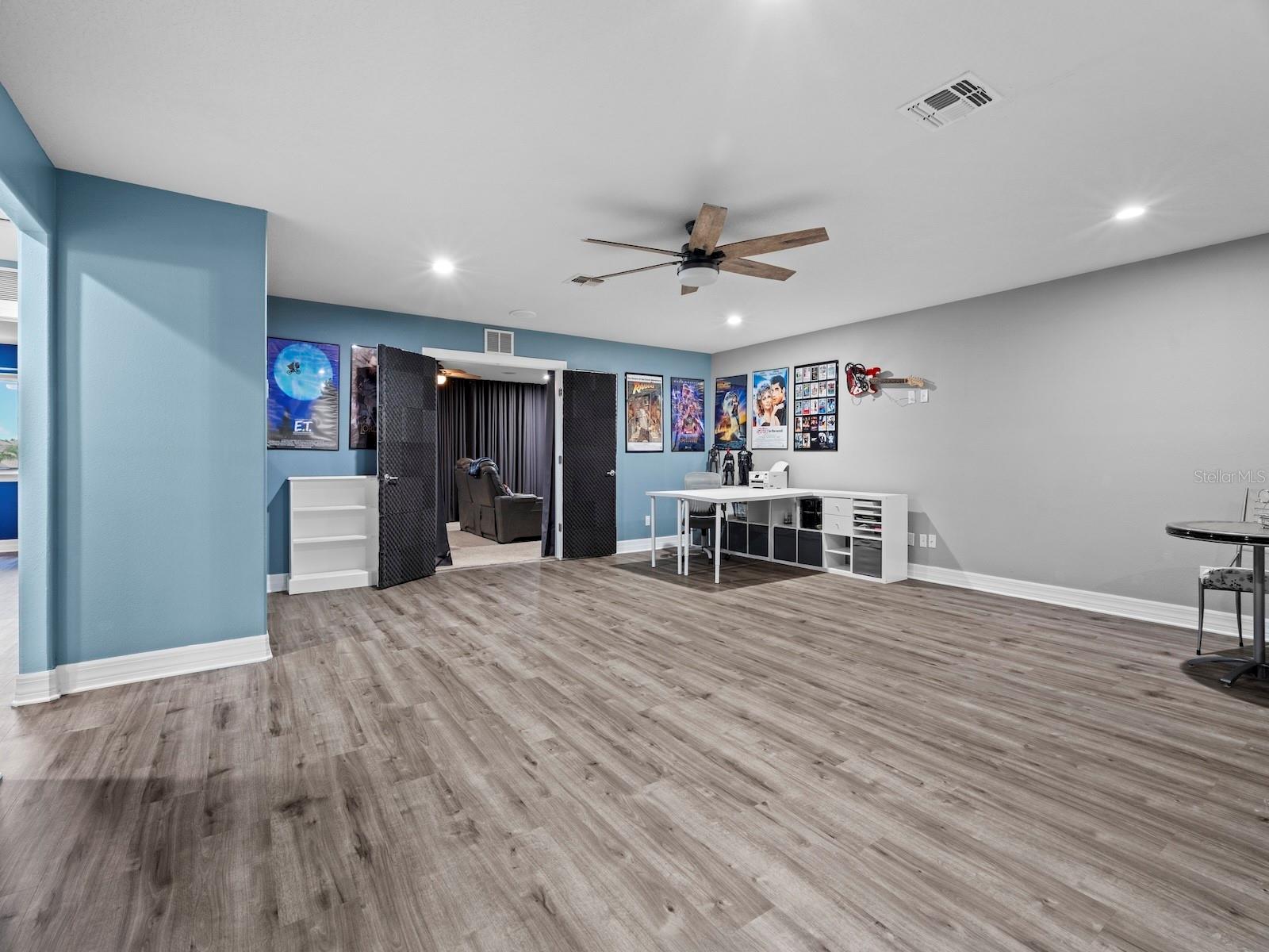 Image 33 of 57 For 2618 Mead Avenue