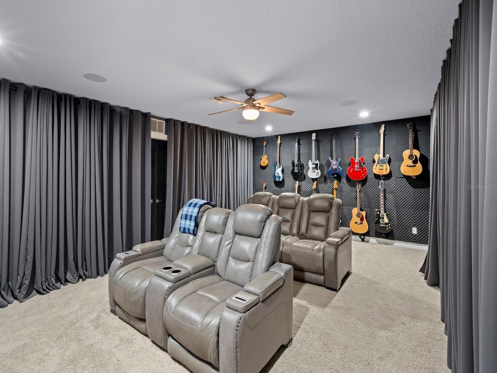 Image 35 of 57 For 2618 Mead Avenue