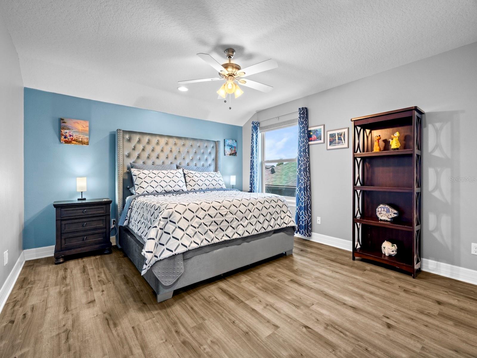 Image 37 of 57 For 2618 Mead Avenue