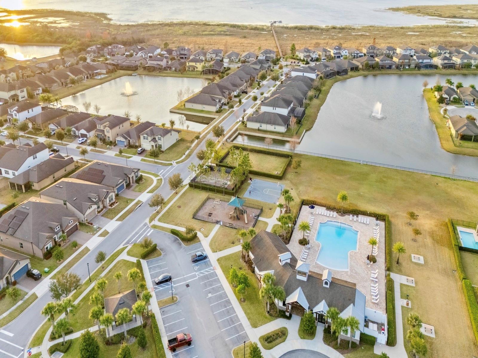 Image 53 of 57 For 2618 Mead Avenue