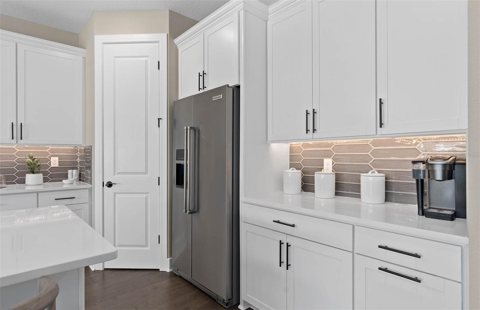 Image 6 of 32 For 2572 Painted Sky Avenue