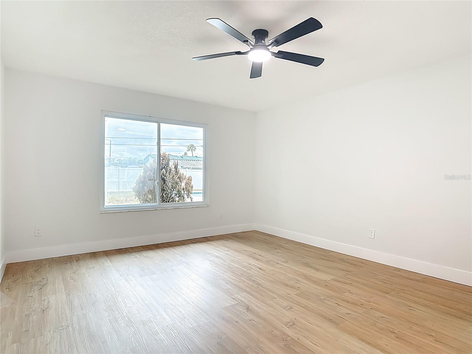 Image 16 of 43 For 2320 Citrus Avenue